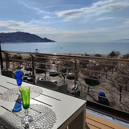 Apartment Global Immo 4082 Milleni Duplex *